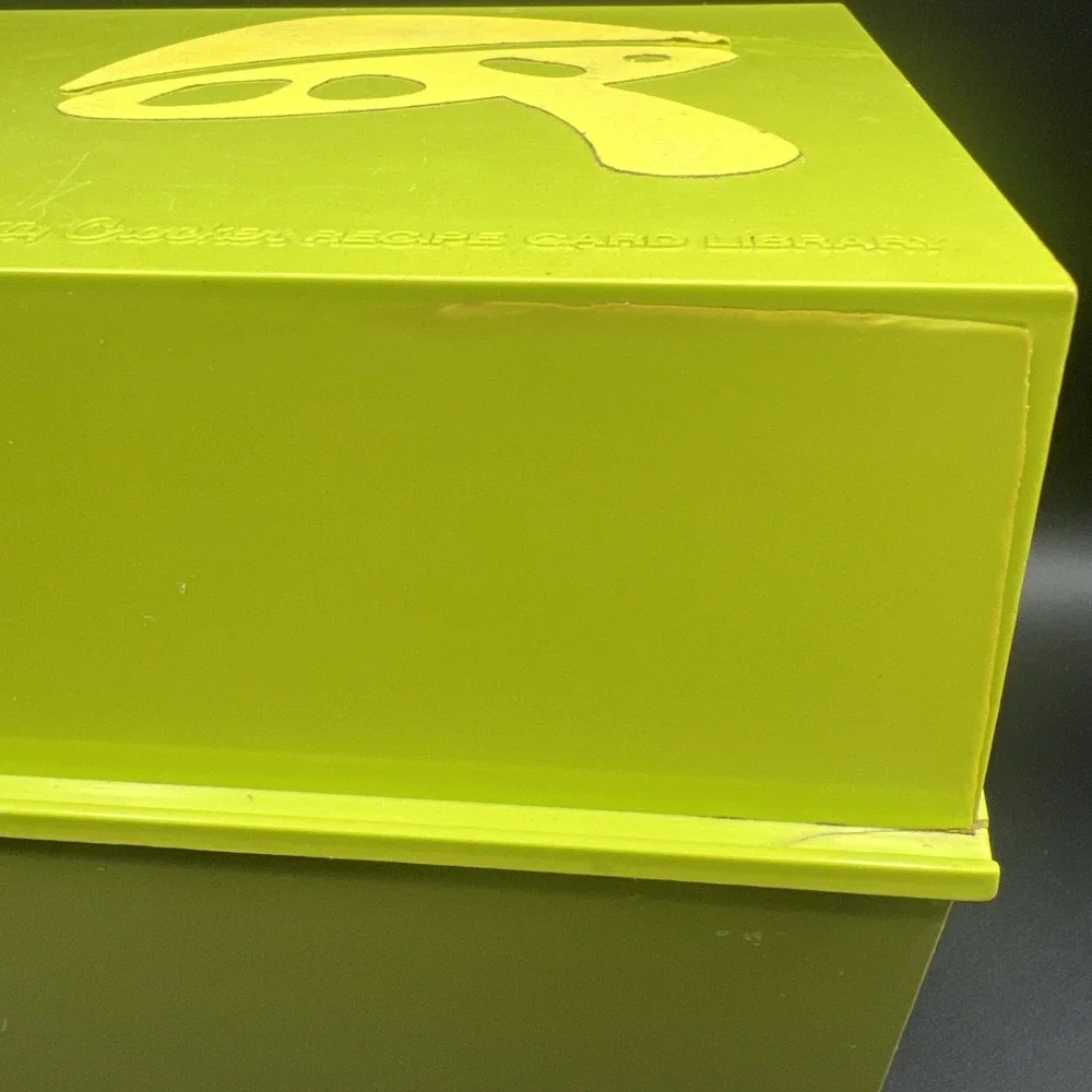 Vintage 1970s Betty Crocker Step by Step Recipe Card Library Avocado Green‎ Box.